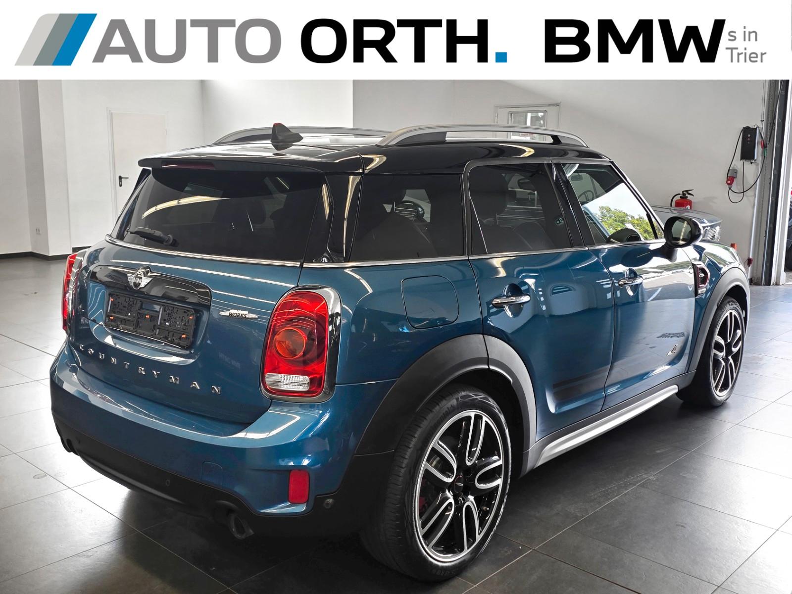 MINI John Cooper Works Countryman LEDER PANO HUD AHK