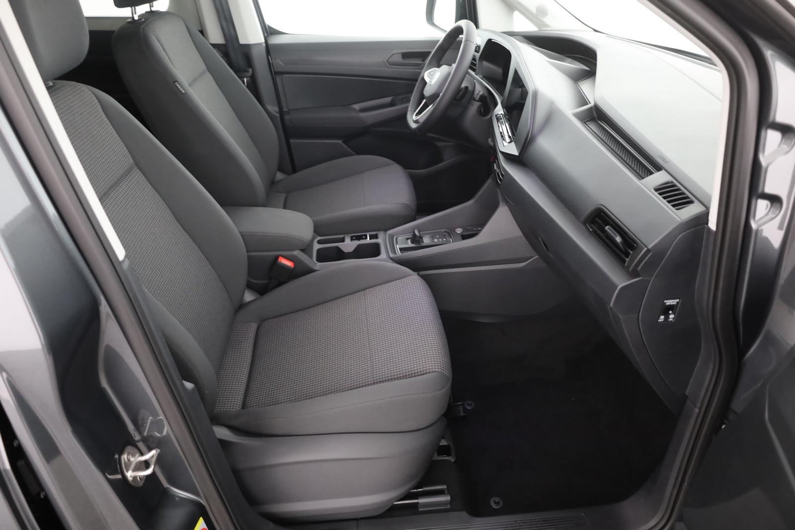 Volkswagen Caddy 1.5 TSI DSG LED ACC Kamera AHK