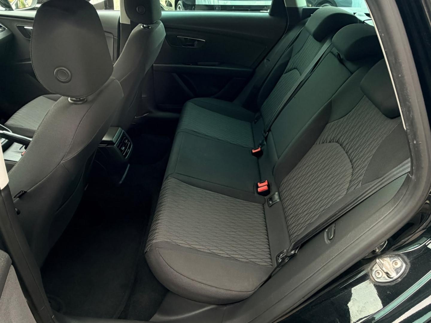 Seat Leon 2014 — photo 19