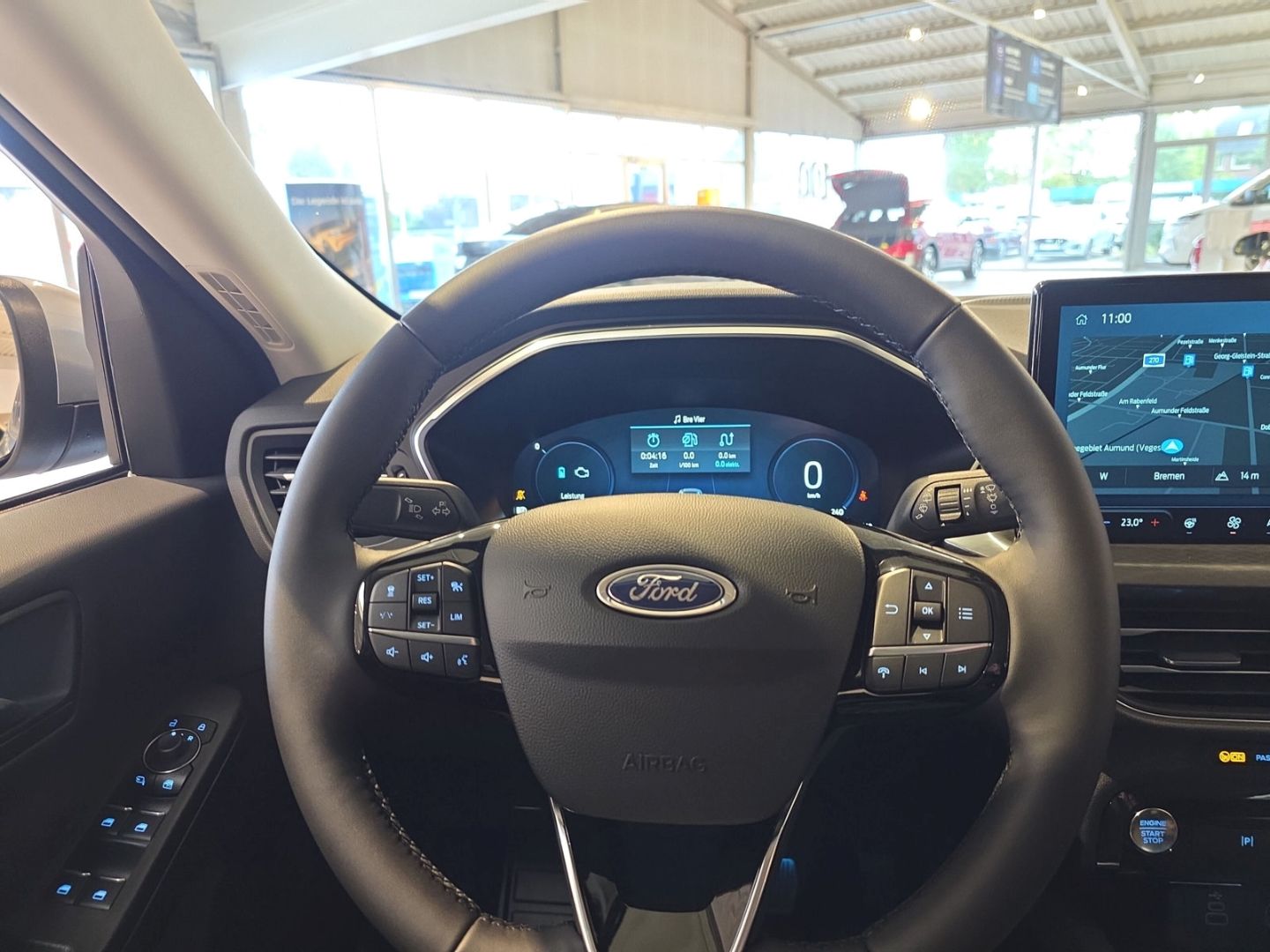 Fahrzeugabbildung Ford Kuga PHEV Navi Digitales Cockpit Ganzjahresreife