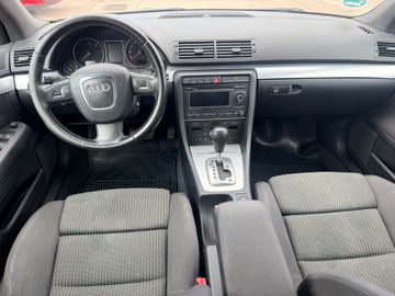 Audi A4 - 12