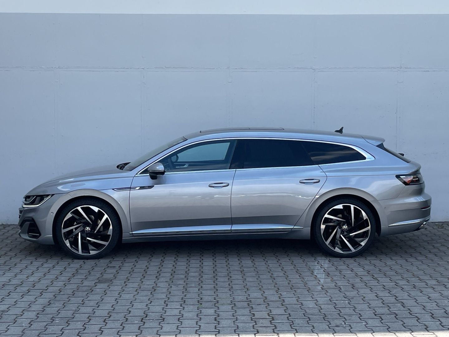 Arteon Shooting Brake R-Line 2.0 TDI 4Motion AHK