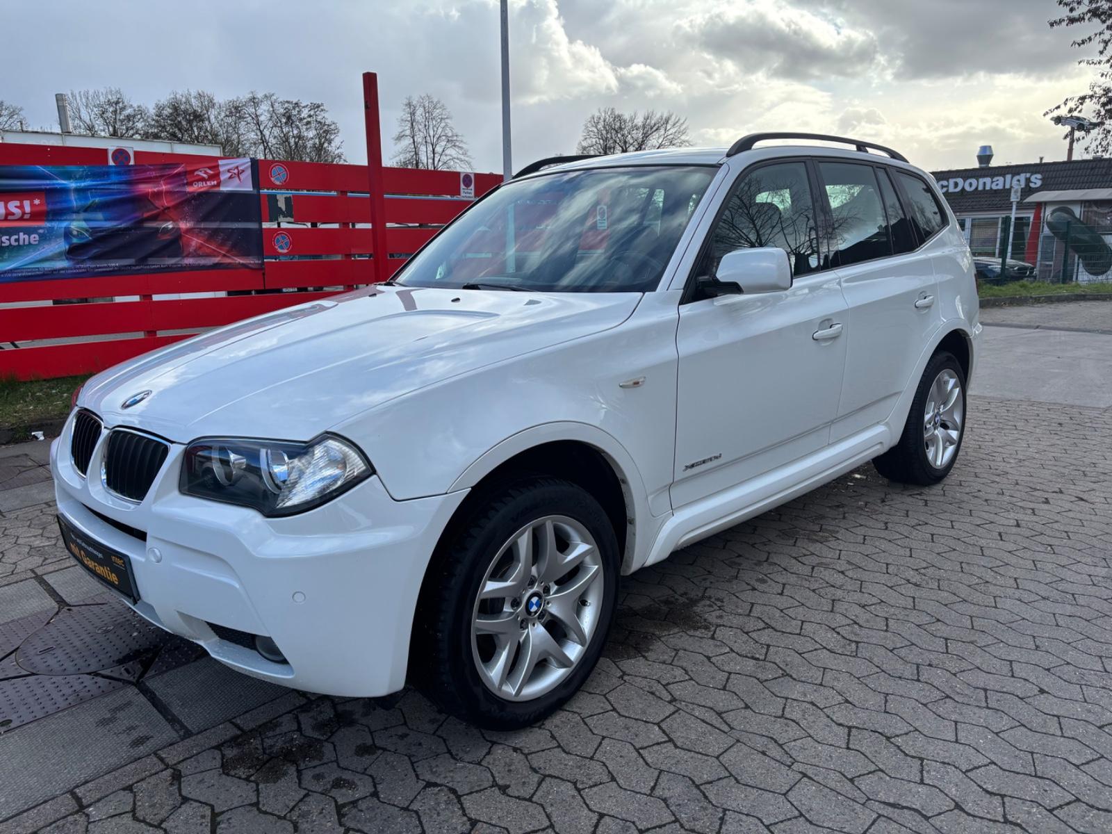 BMW X3 xDrive20d M-Packet/Automatik/Allrad/AHK
