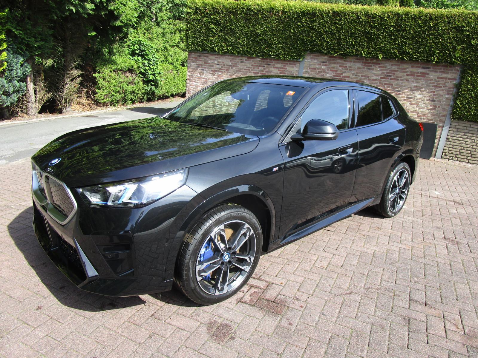 BMW iX2 30 xDrive M Sport 12-2024