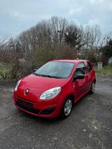 Renault Twino TÜV Neu wenig Km - Renault Twingo Gebrauchtwagen in Kassel