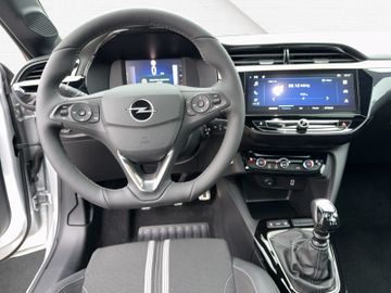 Fotografie des Opel Corsa GS Panorama-Dach Matrix LED Sitzheizung