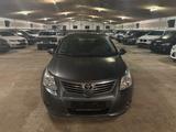 Toyota Avensis Sol - gebrauchte Toyota Avensis aus dem Jahr 2010