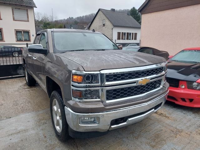 Chevrolet Silverado 5,3l v8 4x4 AHK*Leder*Kamera**TUV