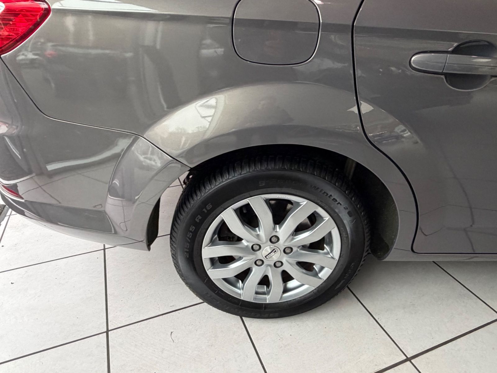 Fahrzeugabbildung Ford Mondeo Turnier Titanium