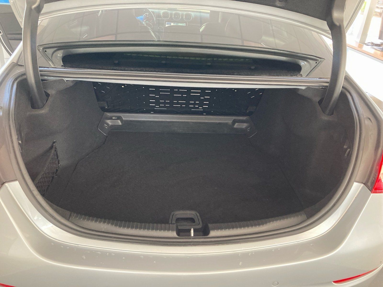 Fahrzeugabbildung Mercedes-Benz C 200 d Avantgarde*AHK*LED*Kamera*Night*Totwink*