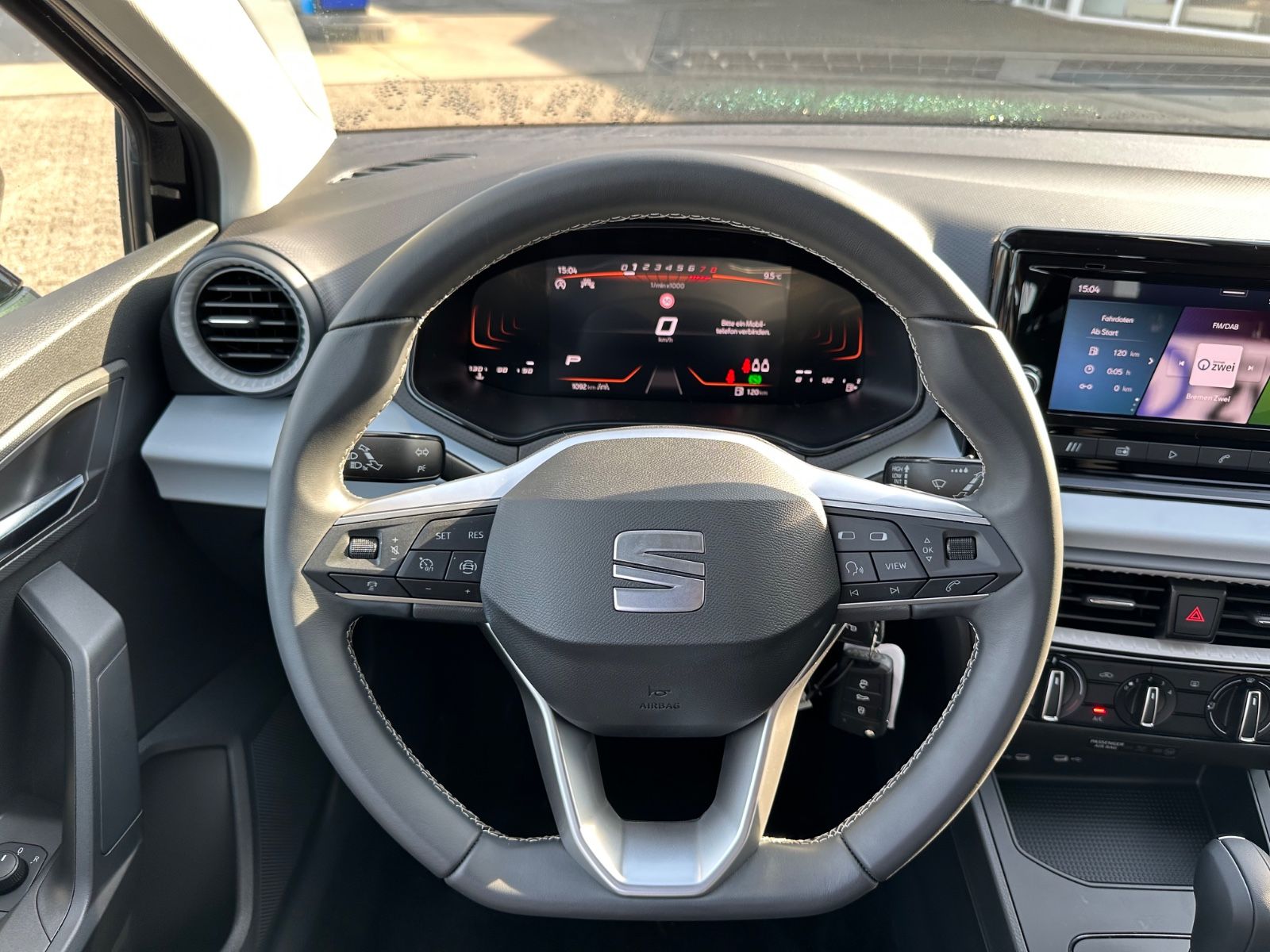 Fahrzeugabbildung SEAT Ibiza Style 1.0 TSI DSG ACC/Shzg/Einparkh/LED