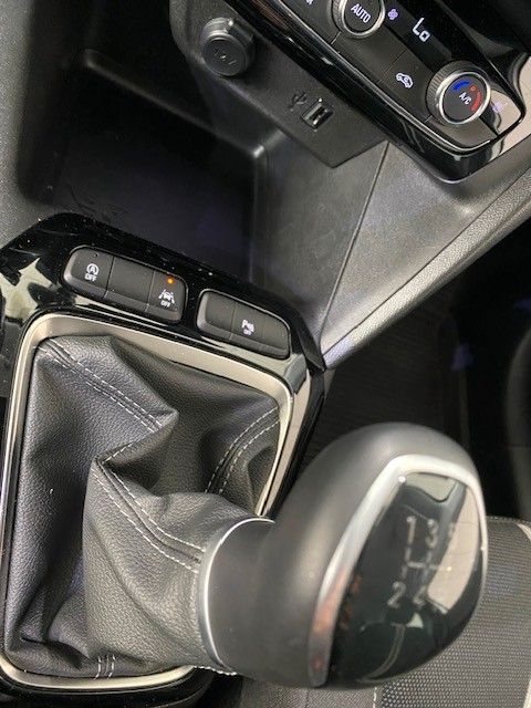 Fahrzeugabbildung Opel Corsa F 1.2 ELEGANCE NAVI/LED/SH/SPORT/PC/VIRTU.