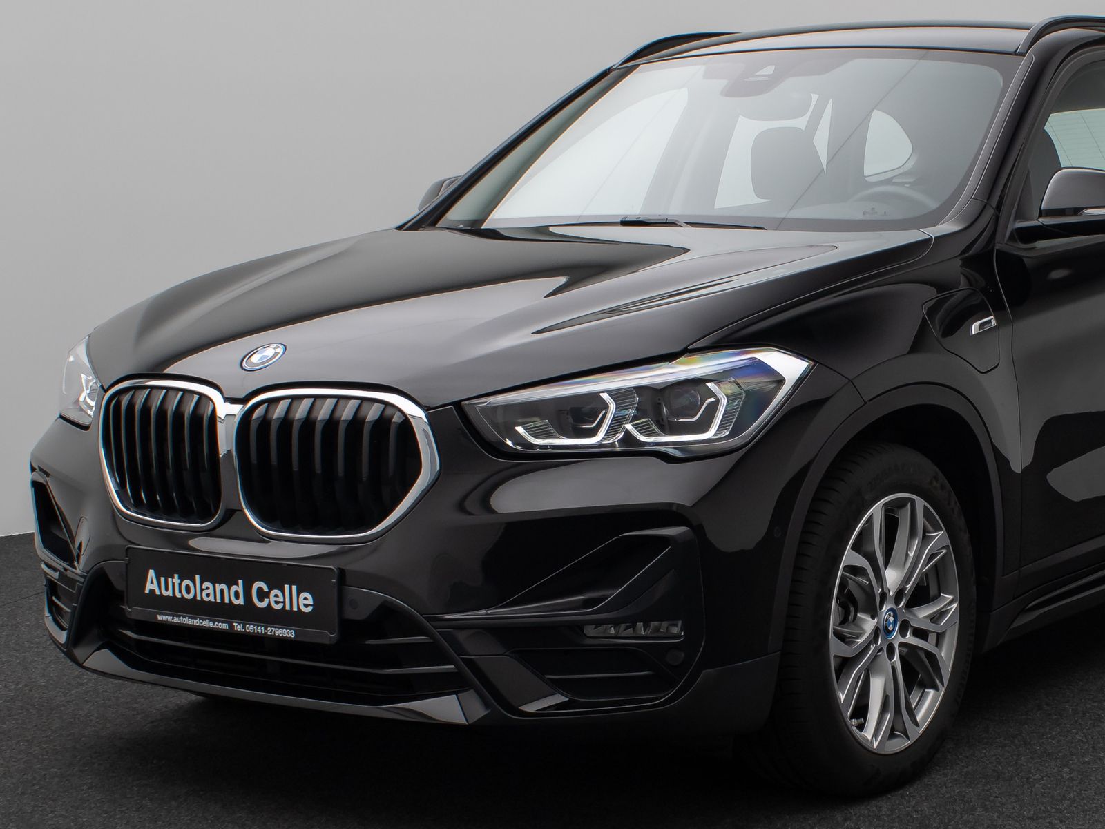Fahrzeugabbildung BMW X1 xD25e Sport Line Kamera DAB Navi LED Komfort