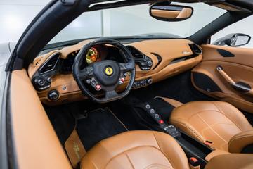 2016 Ferrari 488 SPIDER 缩略图 25