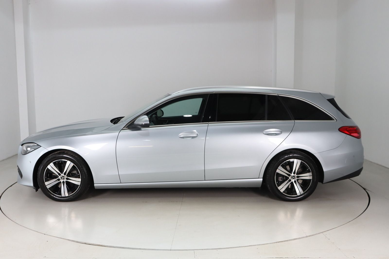 Fahrzeugabbildung Mercedes-Benz C 220 T d 4Matic * LED * Memory * DAB