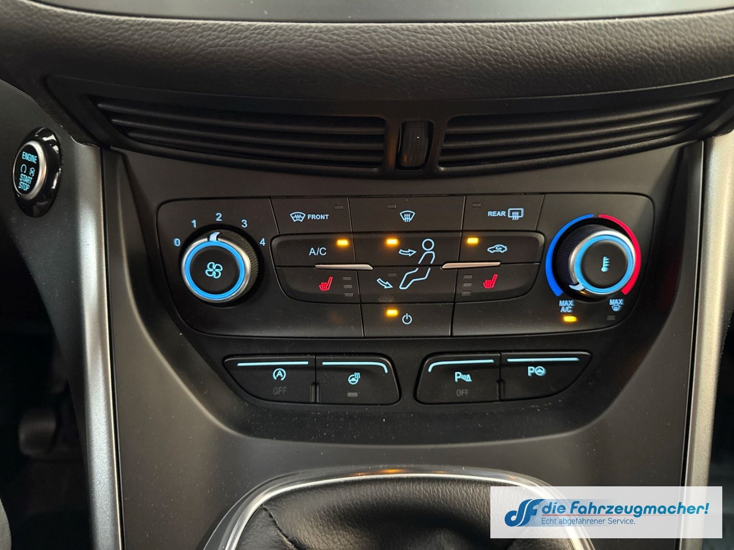 Fahrzeugabbildung Ford Kuga Trend 1.5 EcoBoost EU6d-T DAB SHZ LenkradHZ
