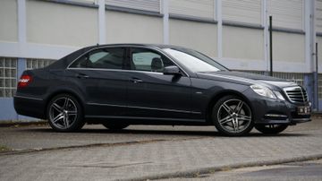 Mercedes E 250 - 4