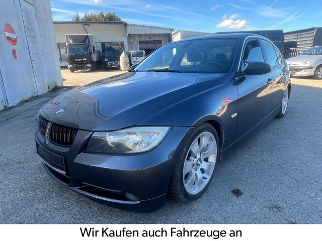 BMW 325 Baureihe 3 Lim.  Navi