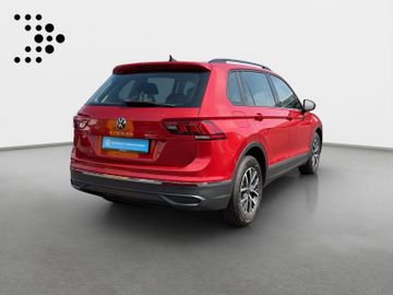 Volkswagen Tiguan - 2
