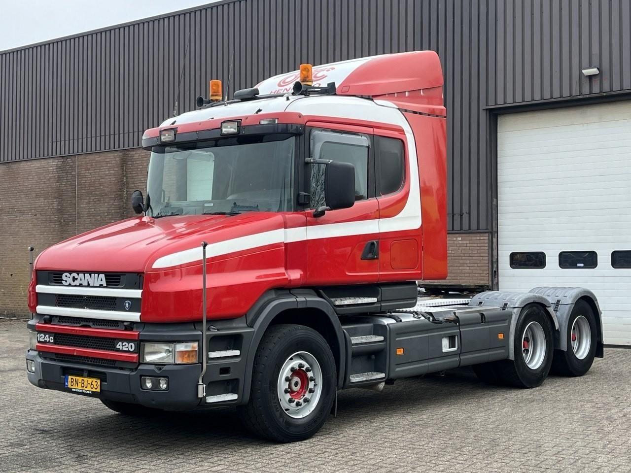 Scania T 124G 420 / 6x4 / Manual / Retarder / Full stee