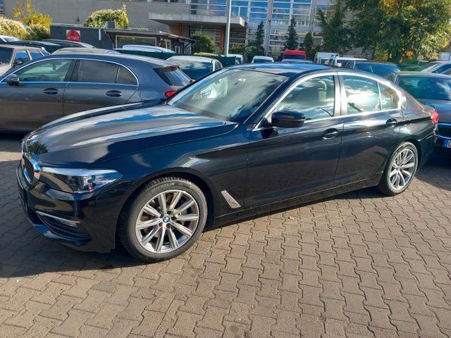 BMW 530 Baureihe 5 Lim. 530 i xDrive