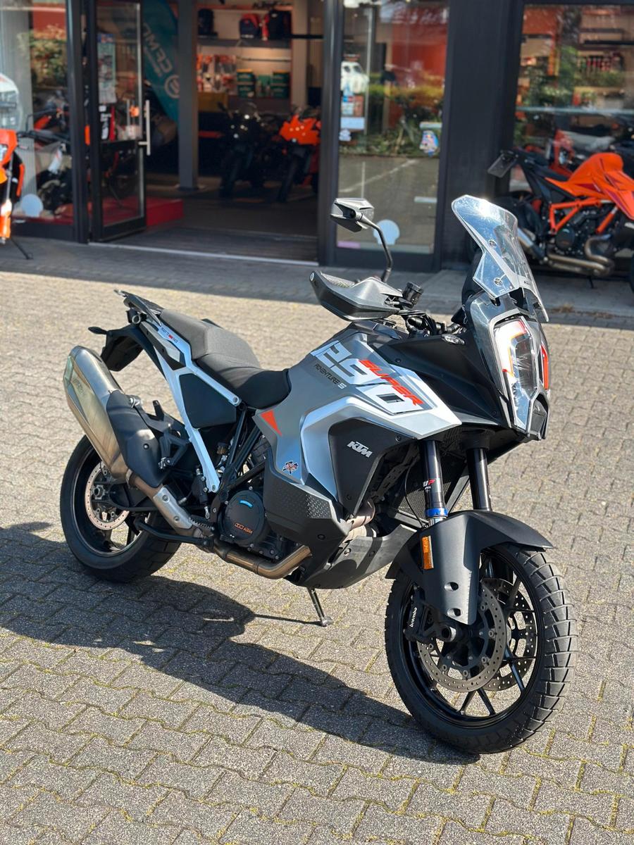 KTM 1290 Super Adventure S / 1 Jahr Garantie