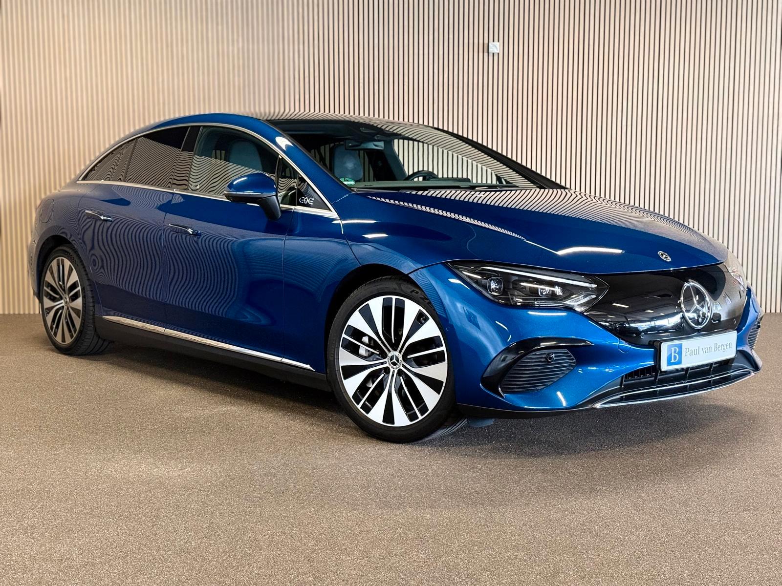 Mercedes-Benz EQE300 Luxury-PANORAMA-MEMORY-SOUND-VOLL