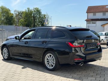 BMW 320 - 6