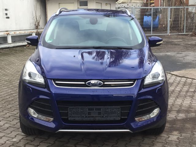 Ford Kuga Titanium  - 4x4 Automatik