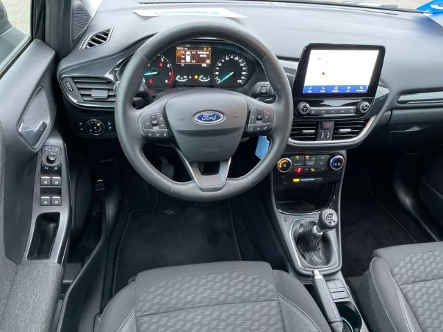 Fahrzeugabbildung Ford Puma 1.0 EcoBoost Mild Hybrid Titanium AHK, Navi