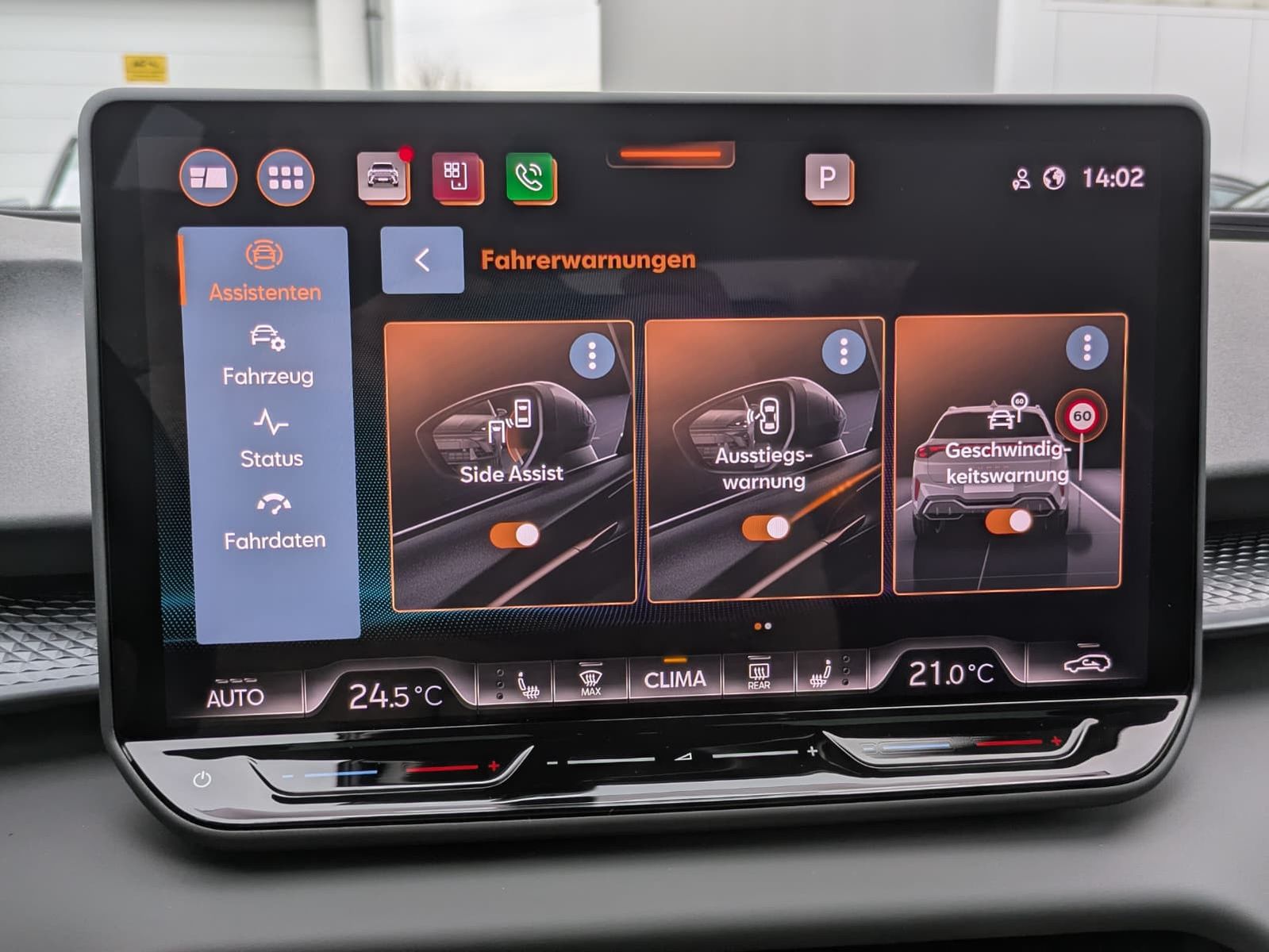 Fahrzeugabbildung CUPRA Terramar 1.5 eTSI 360°HUD*MATRIX*PANO*DCC*20"