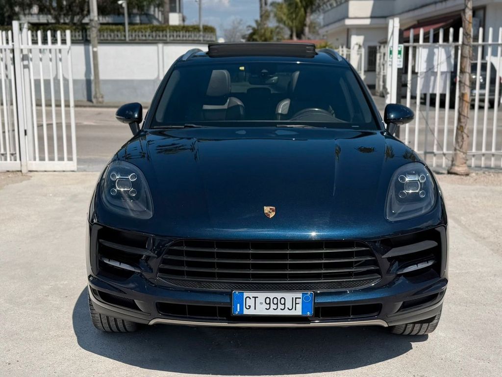 Image of Porsche Macan