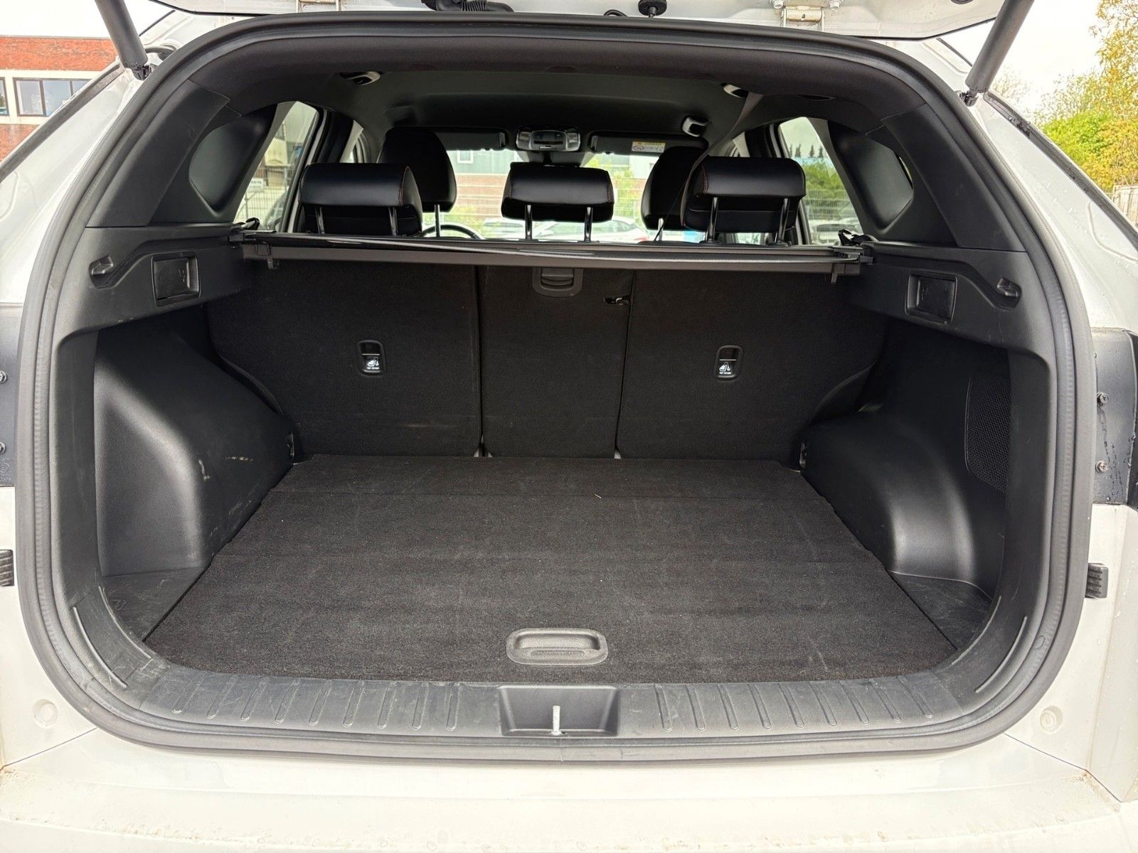 Fahrzeugabbildung Hyundai Tucson N Line Plug-In Hybrid Sitz- & Assis Paket
