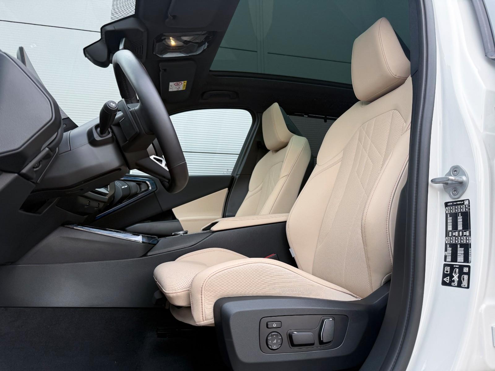 BMW X3 20d xDrive M Sport*Pano*Sitzklima*AHK*HarmanK