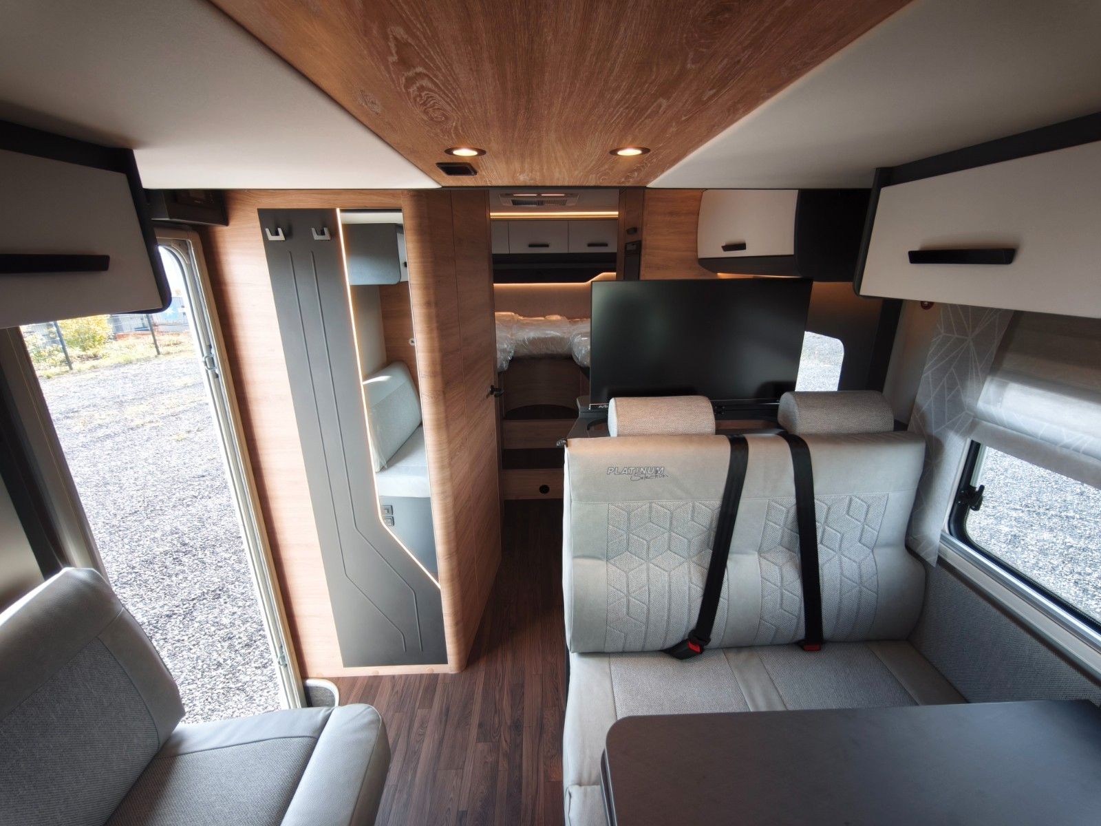 Fahrzeugabbildung Knaus L!ve Wave 700 MEG Platinium Selection 2027