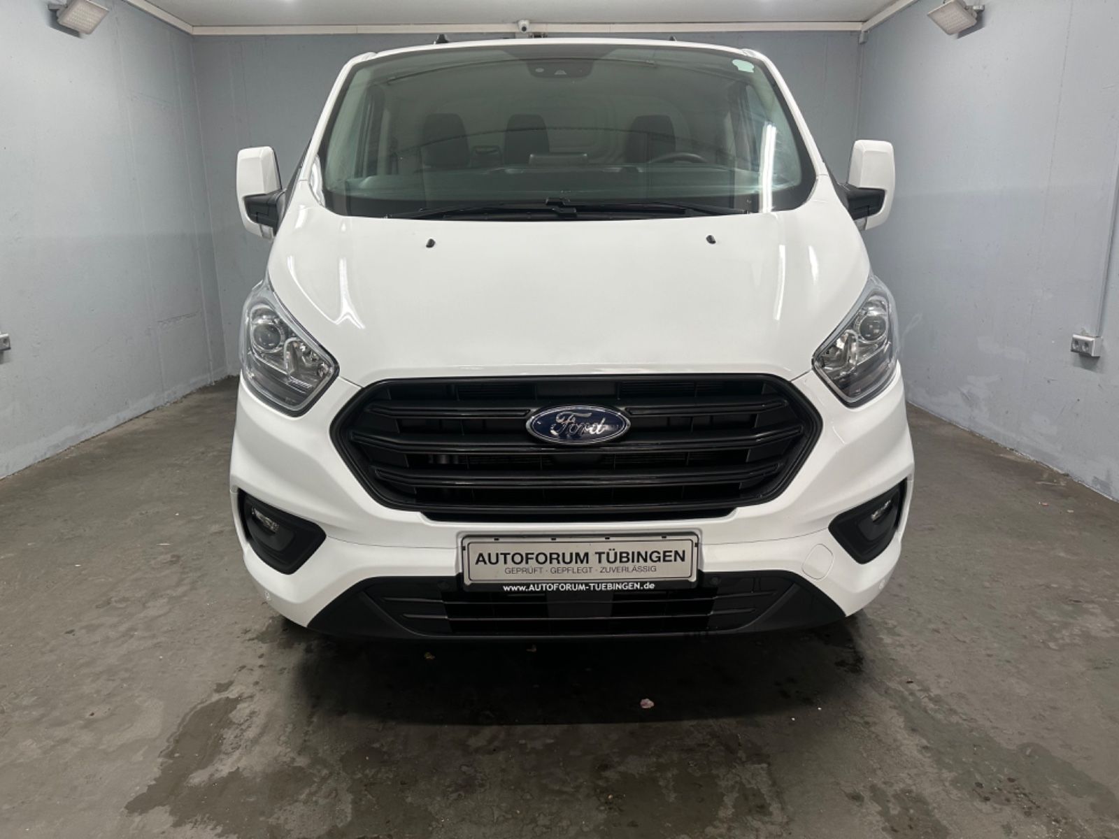 Fahrzeugabbildung Ford Transit Custom 300 L1H1 TREND*KAMERA*PDC*NAVI*