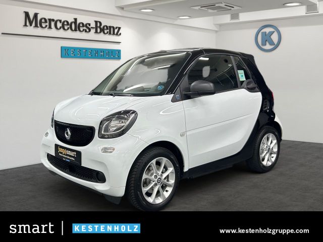 Smart fortwo EQ 60kWed passion LED-Tagfahrlicht