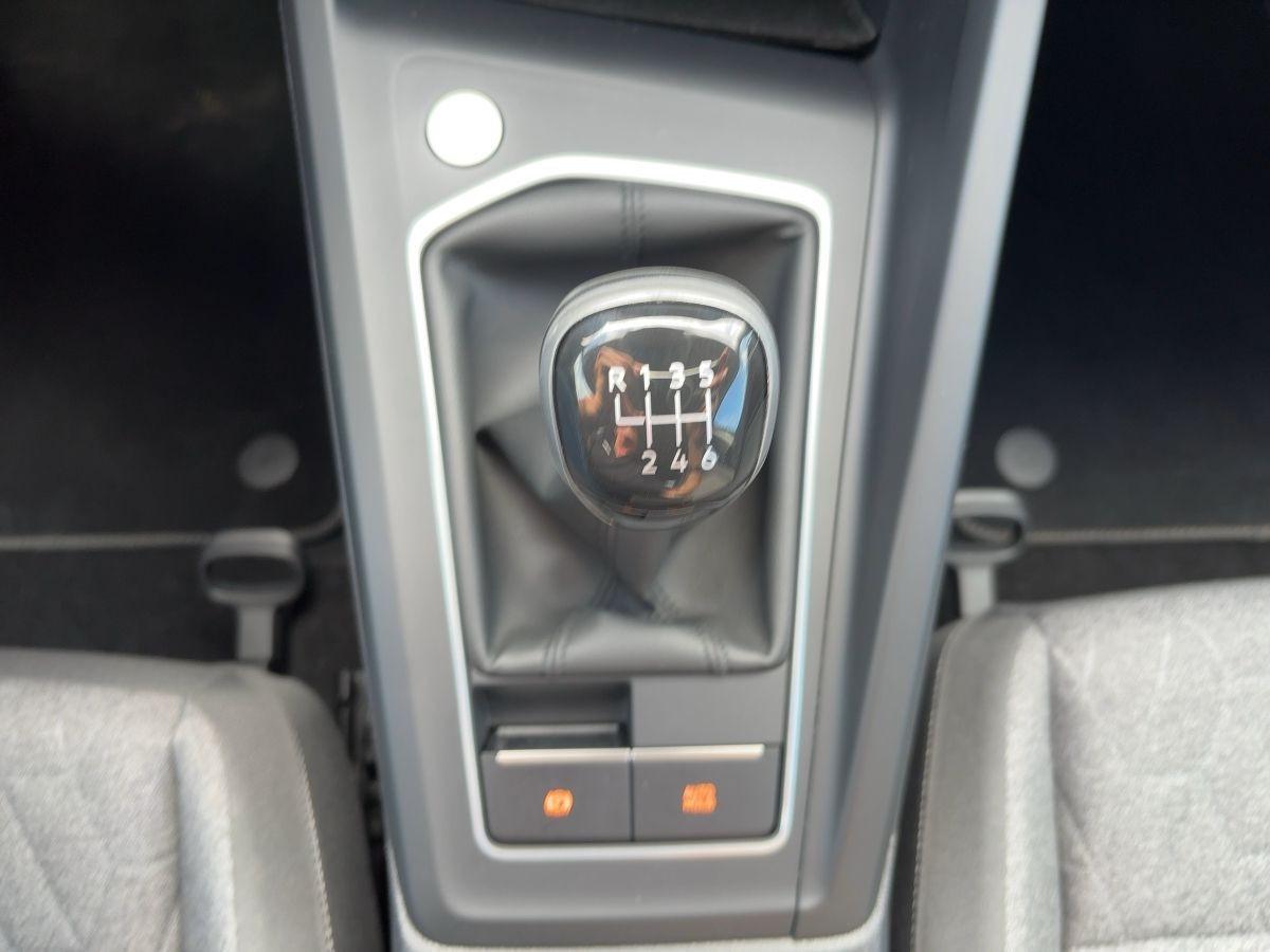 Volkswagen Golf VIII 1.0 TSI Move LED PDC Sitzhzg., миниатюра 17