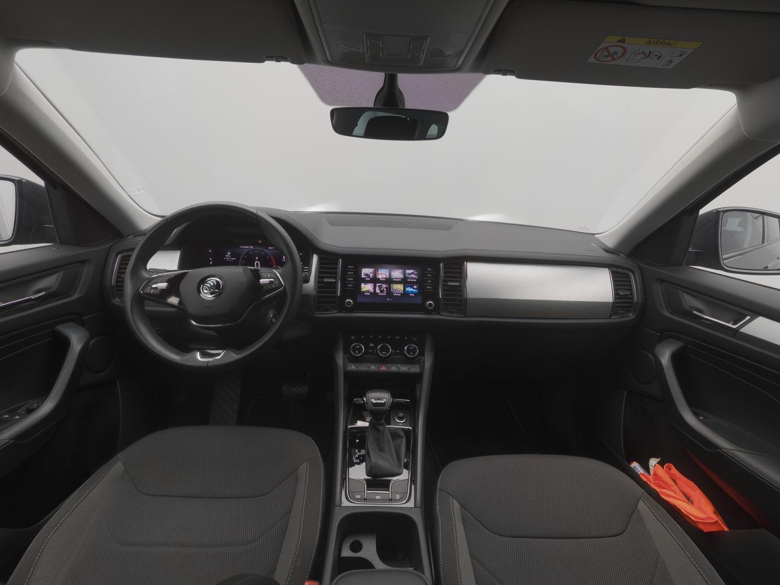 Skoda Kodiaq Ambition 1.5 TSI DSG AHK*LED*NAVI*KAM*17", миниатюра 5