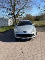 Peugeot 407 Coupé 2,2 - Peugeot 407: Coupe, 2.2