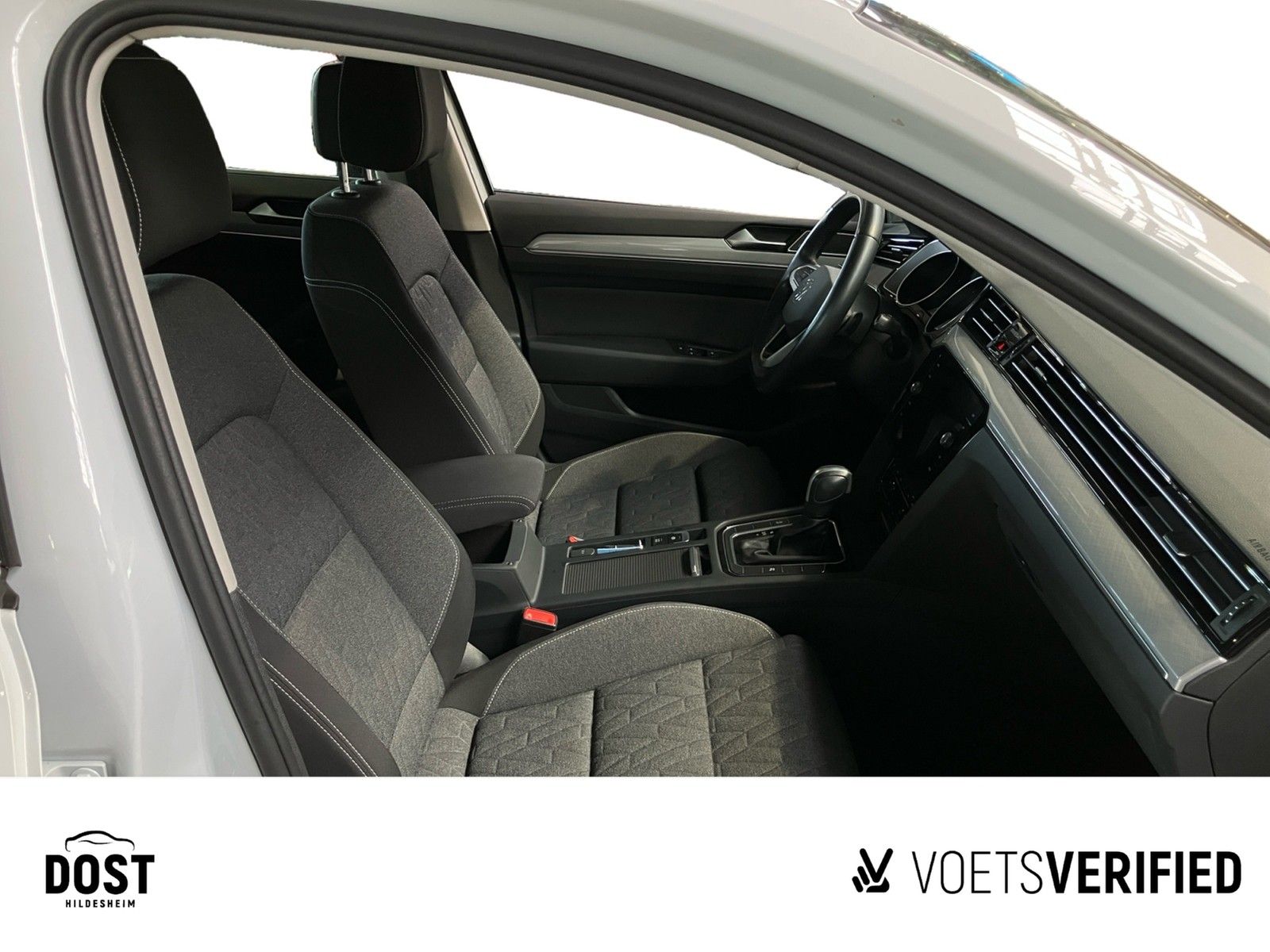 Volkswagen Passat Variant - Bild 8