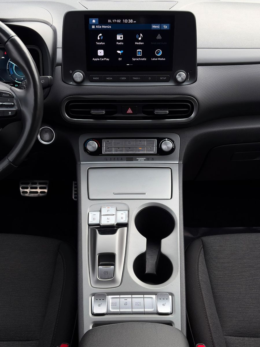 Fahrzeugabbildung Hyundai KONA Select Elektro CarPlay Kamera SHZ LHZ DAB+