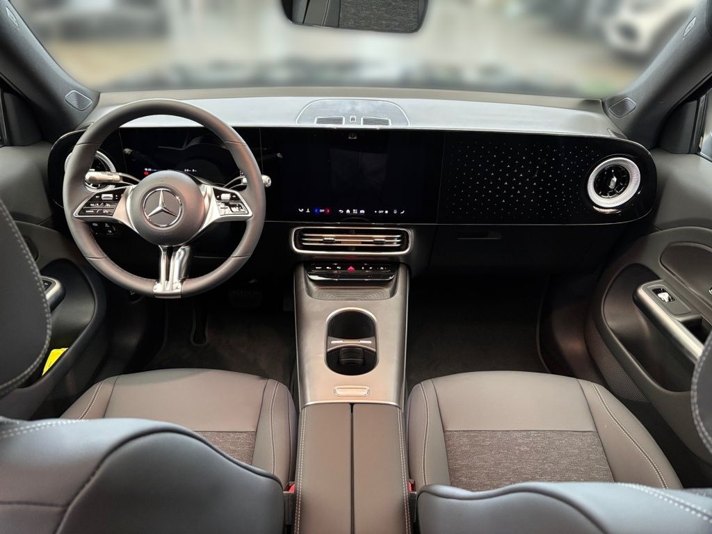 Fahrzeugabbildung Mercedes-Benz GLB 200 +AHK+