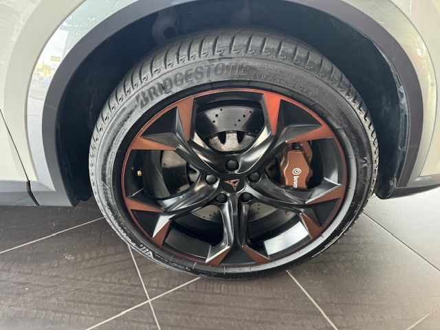 Fahrzeugabbildung CUPRA Formentor VZ e-Hybrid BREMBO PANO ACC 19"