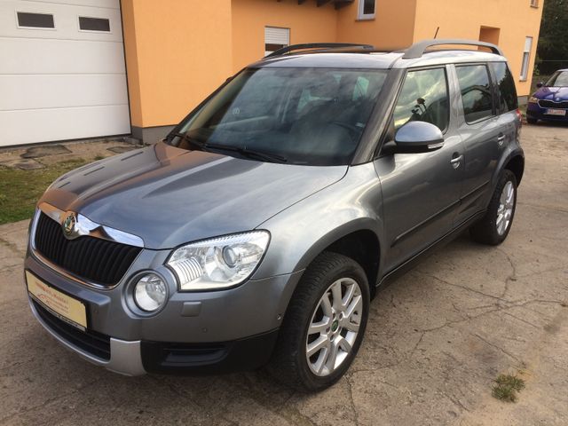 Skoda Yeti 2.0 TDI 4x4 Elegance Panorama u.v.m.