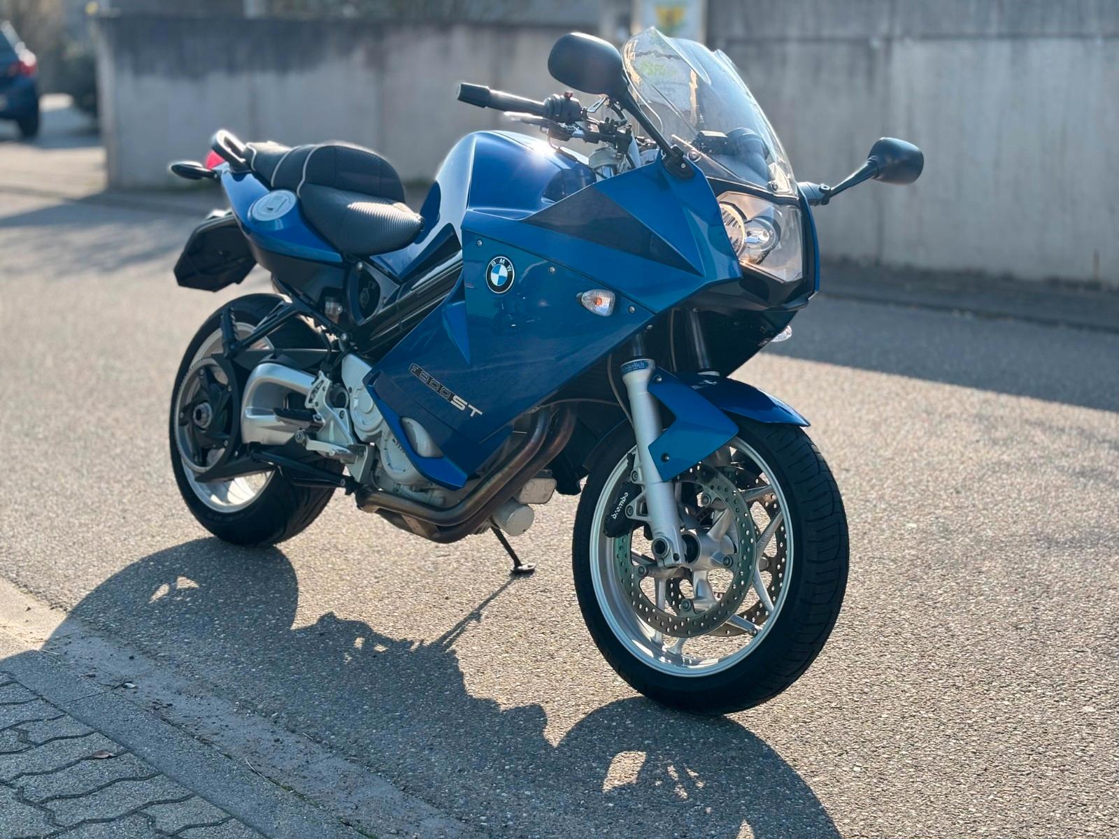 BMW F800ST *Topzustand ABS + Zubehör*