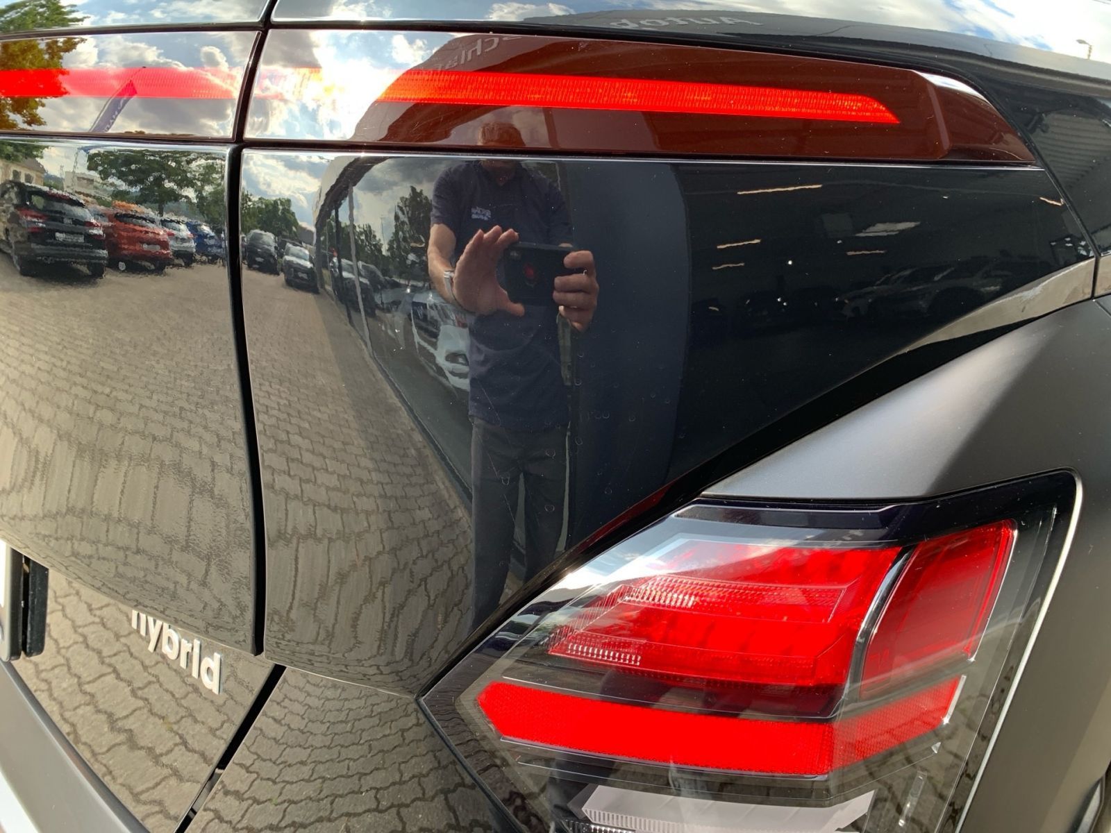 Fahrzeugabbildung Hyundai KONA 1.6 GDI Trend Hybrid Licht Paket