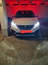 Peugeot 5008 THP 165 EAT6 Allure - Peugeot 5008 mit Benzin-Antrieb