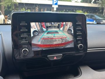 Toyota Yaris - 12