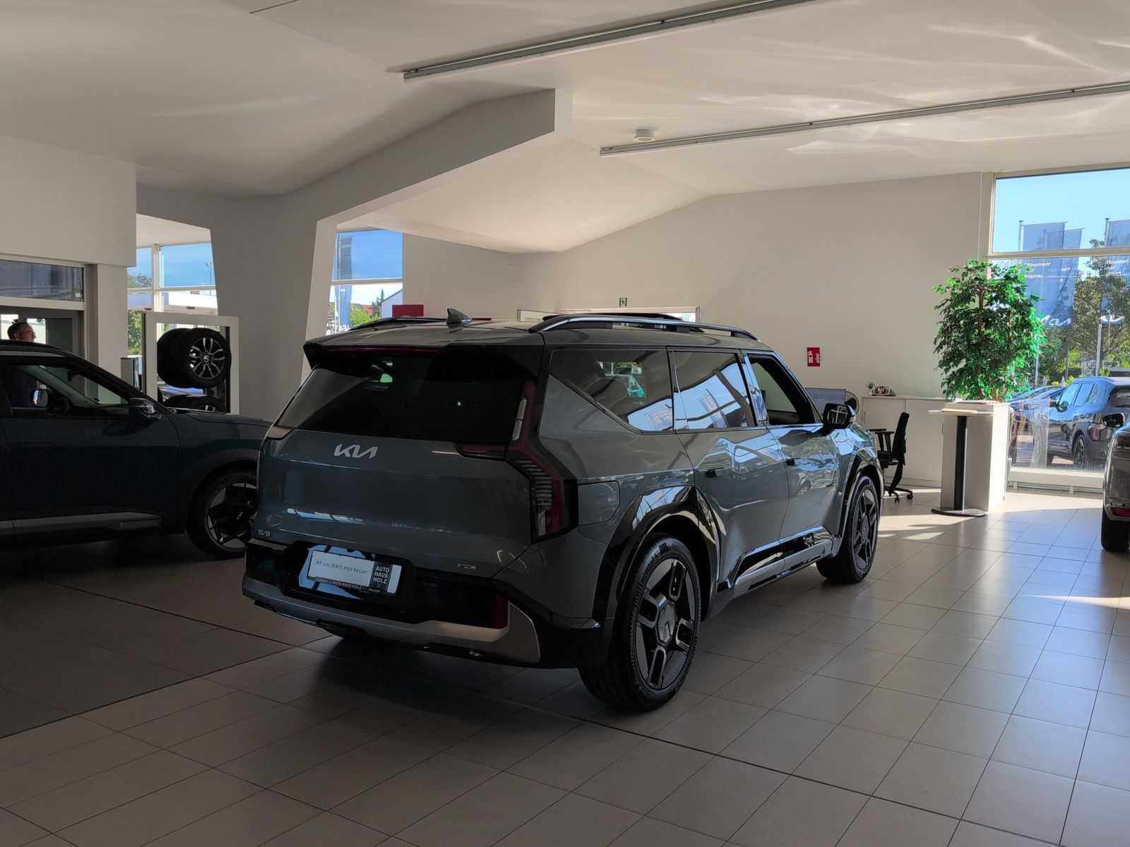 KIA EV9 AWD GT-Line 99,8-kWh Glasdach – Bild 4